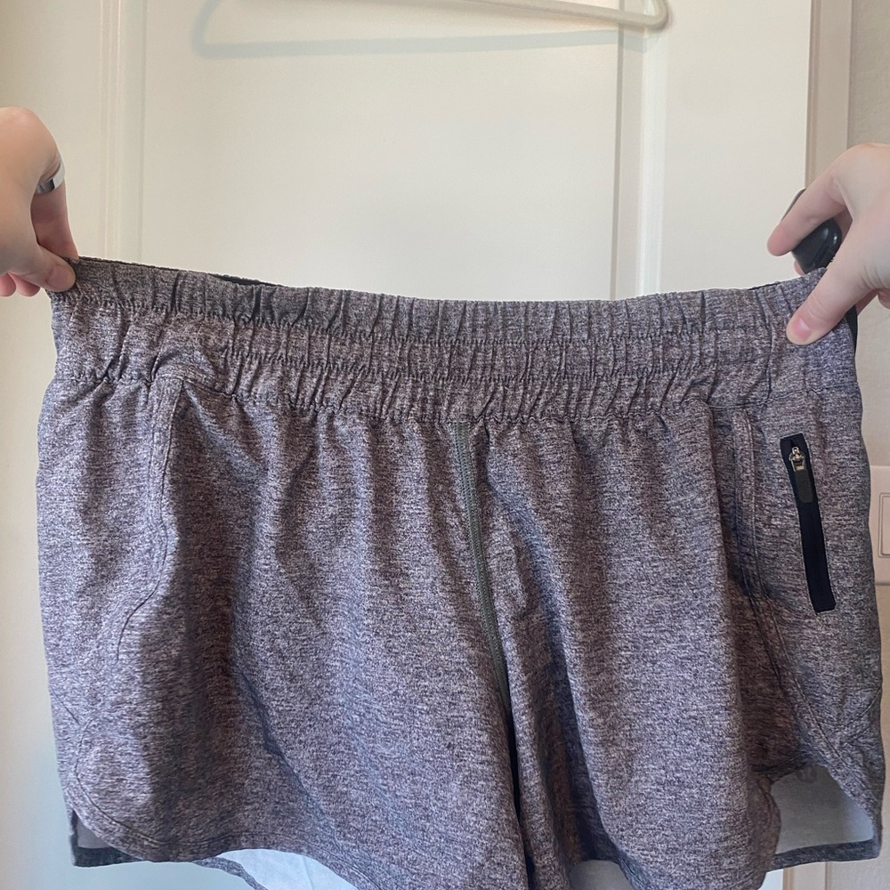 Lululemon Tracker Short 4” grey